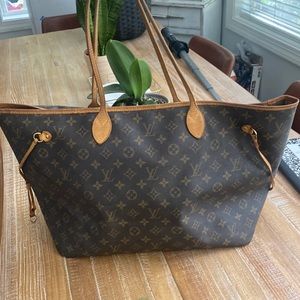Louis Vuitton Neverfull GM Bag